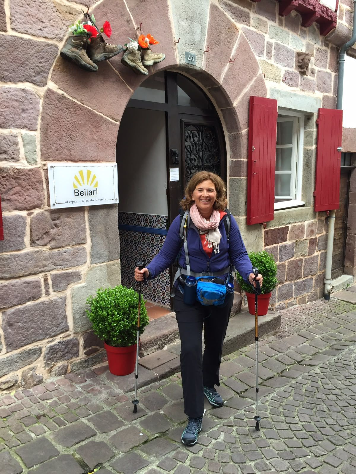 Anne-Marie bij de start in Saint-Jean-Pied-de-Port